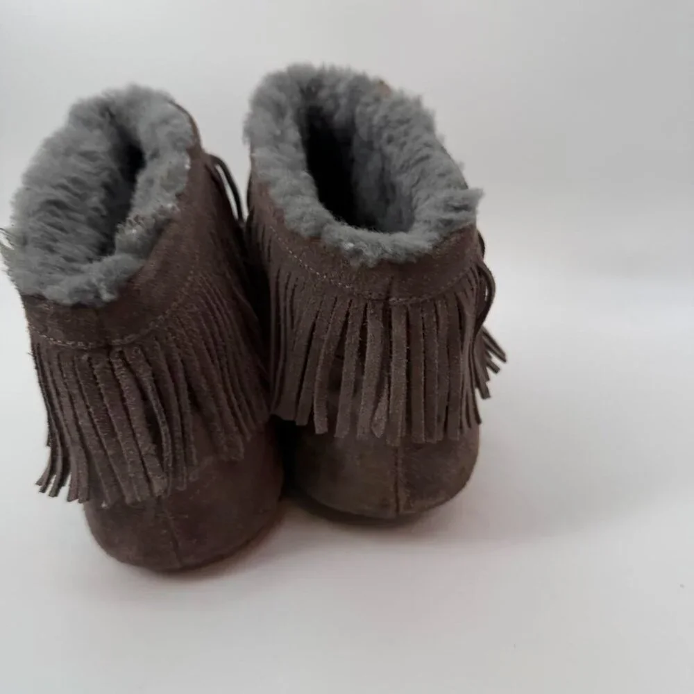 Emu Australia brown suede fringe boots size 8